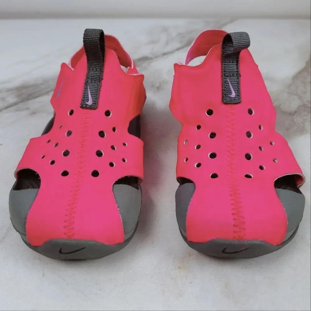 Nike Kids Sunray Protect 2 Hyper Pink Fuchsia Water Shoes Beach Sandals, 9C